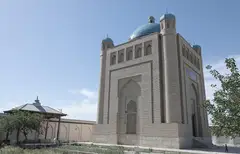 ABDULLOH IBN MUBORAK MARVAZIY ZIYORATGOHI (Muborak tumani)