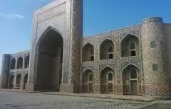ABDULLAXON MADRASASI