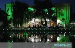 Ресторан "Лаби Хавуз"
