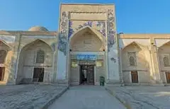 “Jo‘ybori kalon” madrasasi