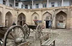 Olimjon karvon saroyi
