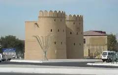 Hazrati Imam Gate