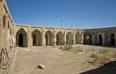 “Chuqur” madrasasi
