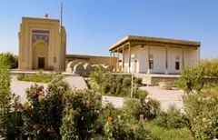 Khoja Ismat Mosque