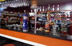 “Omad Bowling” restaurant