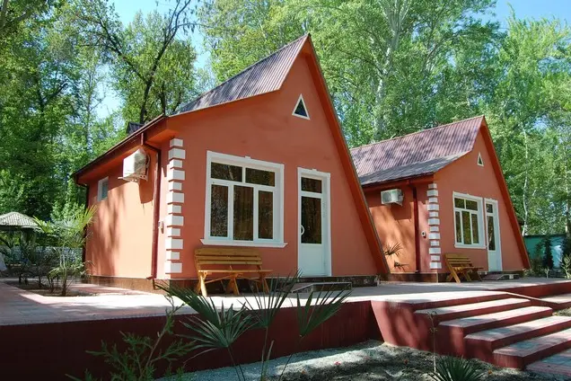 Ahmad Al-Farg'oniy sanotoriyasi