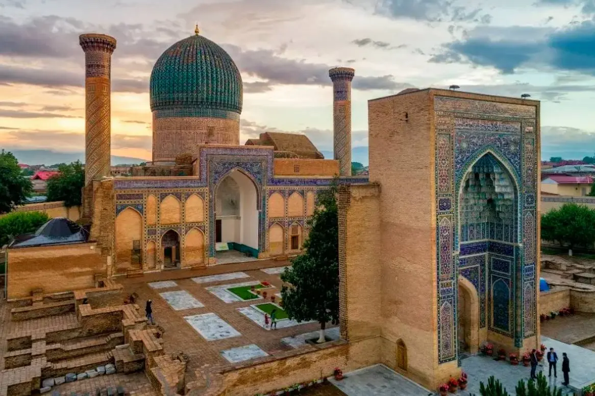 Amir Temur maqbarasi