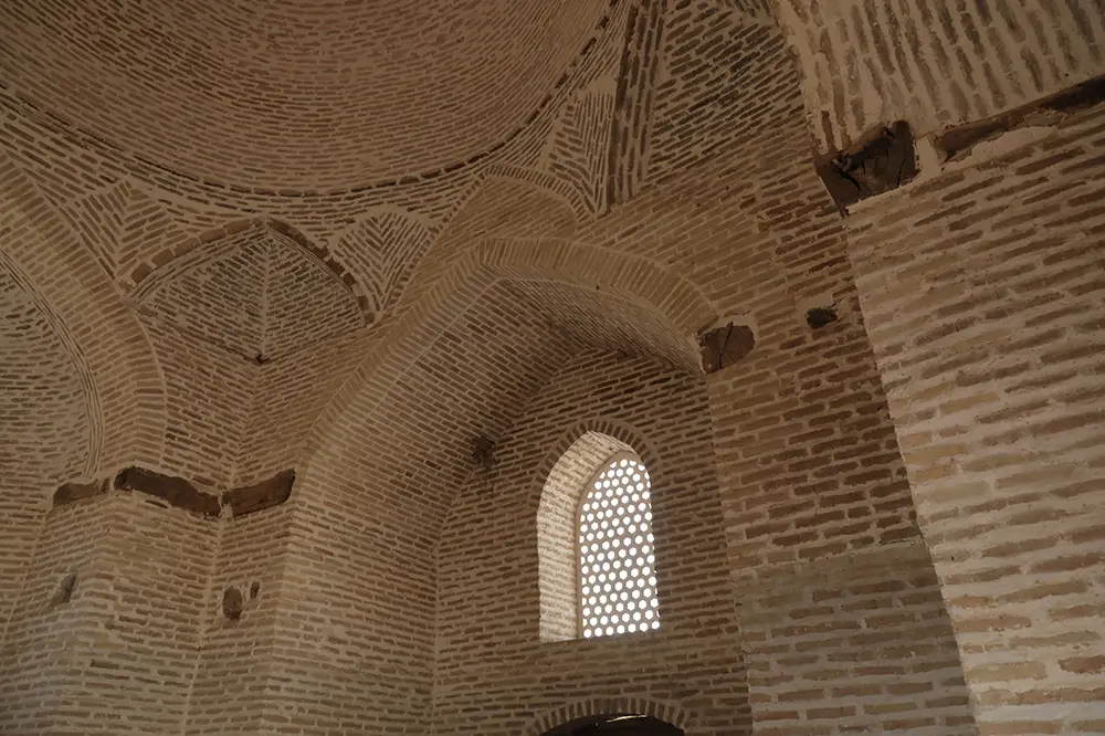 CHIROQCHI HAZRATI LANGAR YODGORLIKLARI (Chiroqchi tumani)