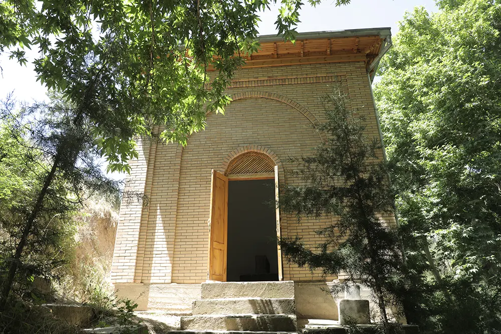 XO‘JA NE’MATULLOH VALIY ZIYORATGOHI (Kitob tumani)