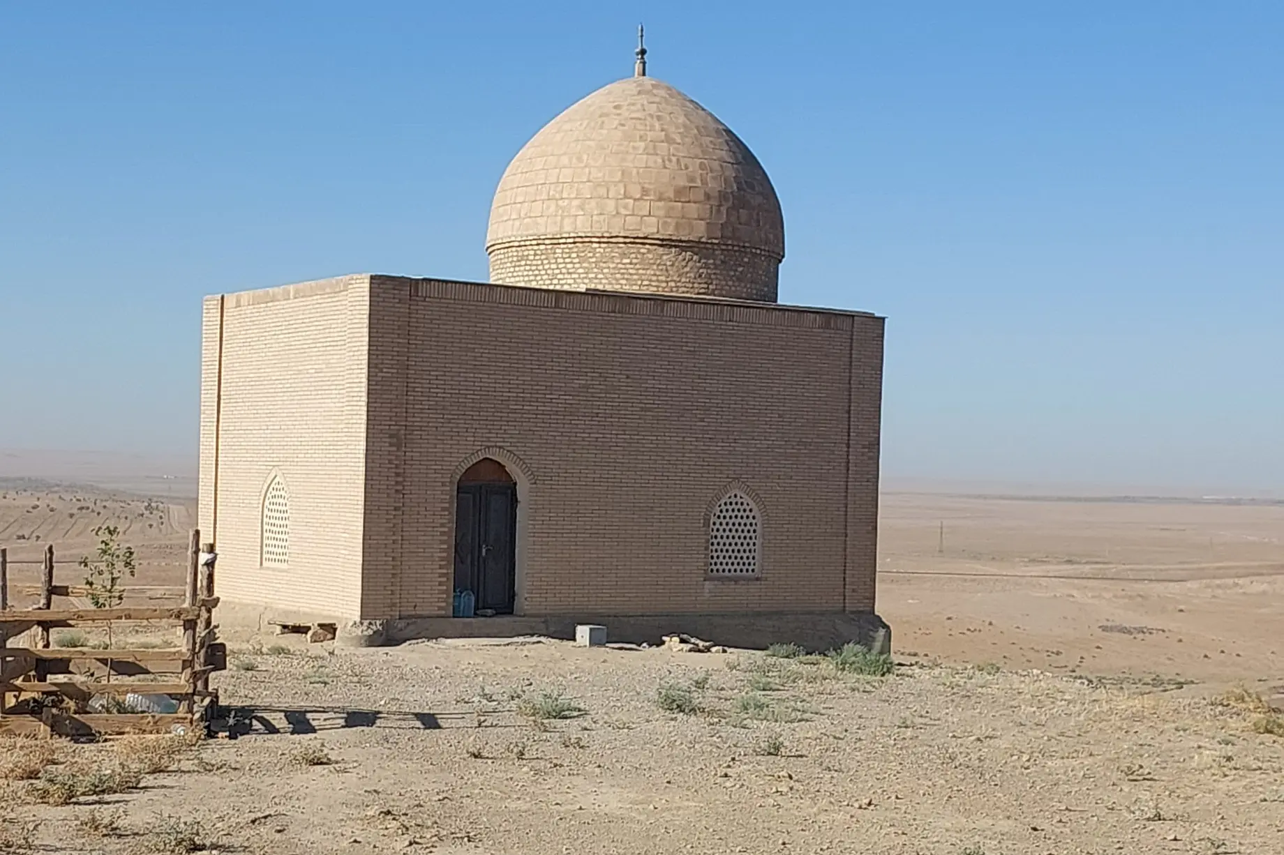 JUNAYD BAG‘DODIY ZIYORATGOHI (Nishon tumani)