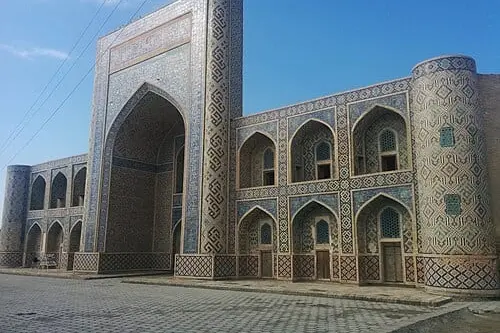 ABDULLAXON MADRASASI