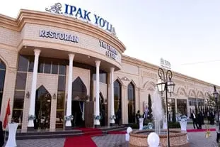 "Ipak Yo'li" Restorani