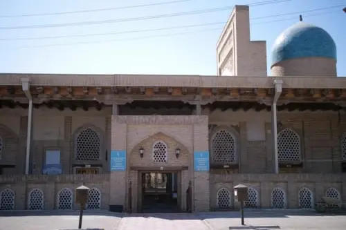 “Volidai Abdulazizxon” masjidi