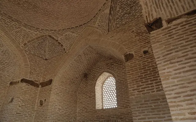 CHIROQCHI HAZRATI LANGAR YODGORLIKLARI (Chiroqchi tumani)
